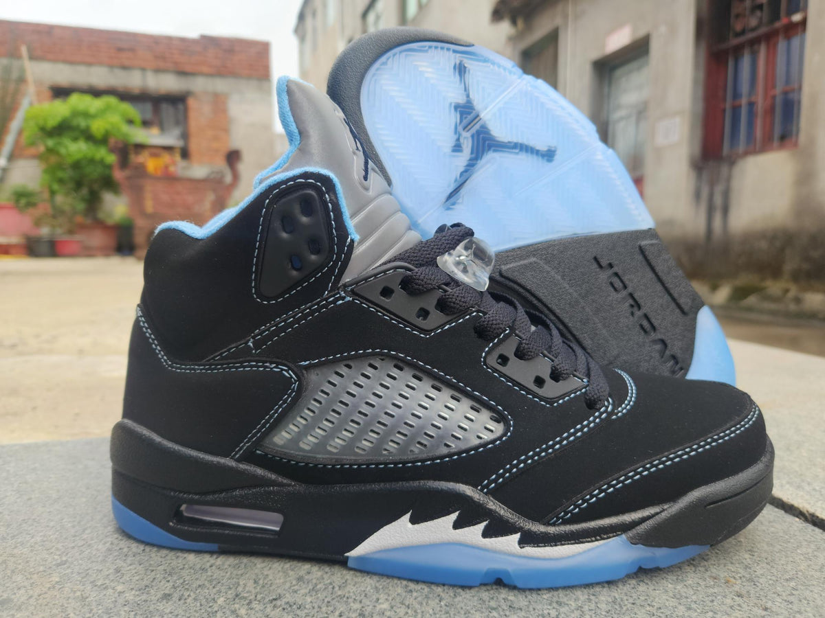 Air Jordan 5 Black & University Blue Sneakers | 36–47