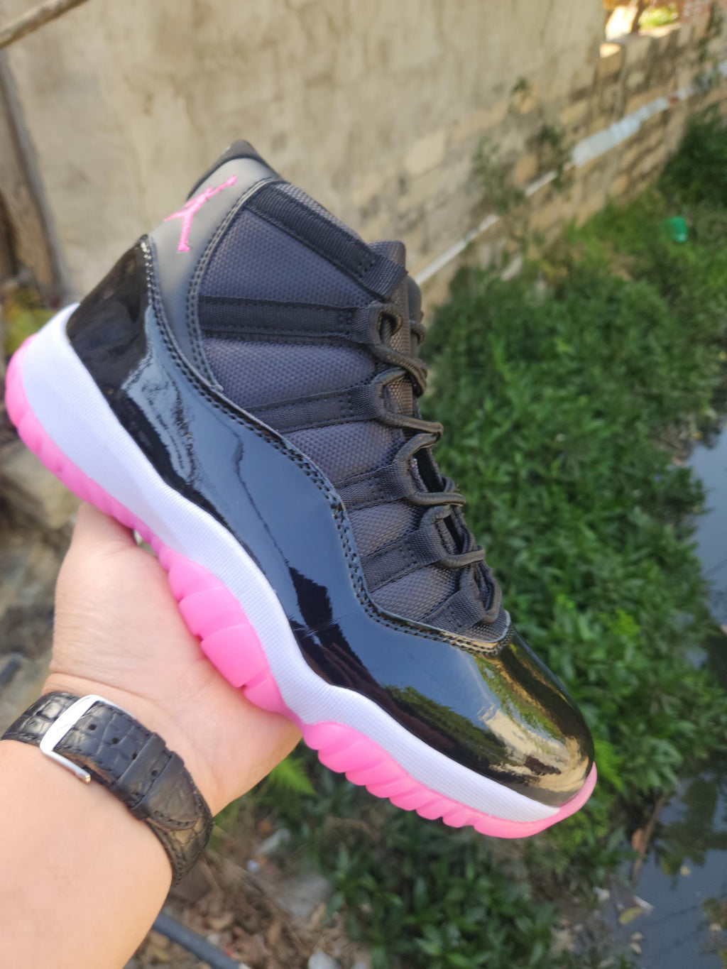 Air Jordan 11 Retro Black & Rose Pink Sneakers | 36–47