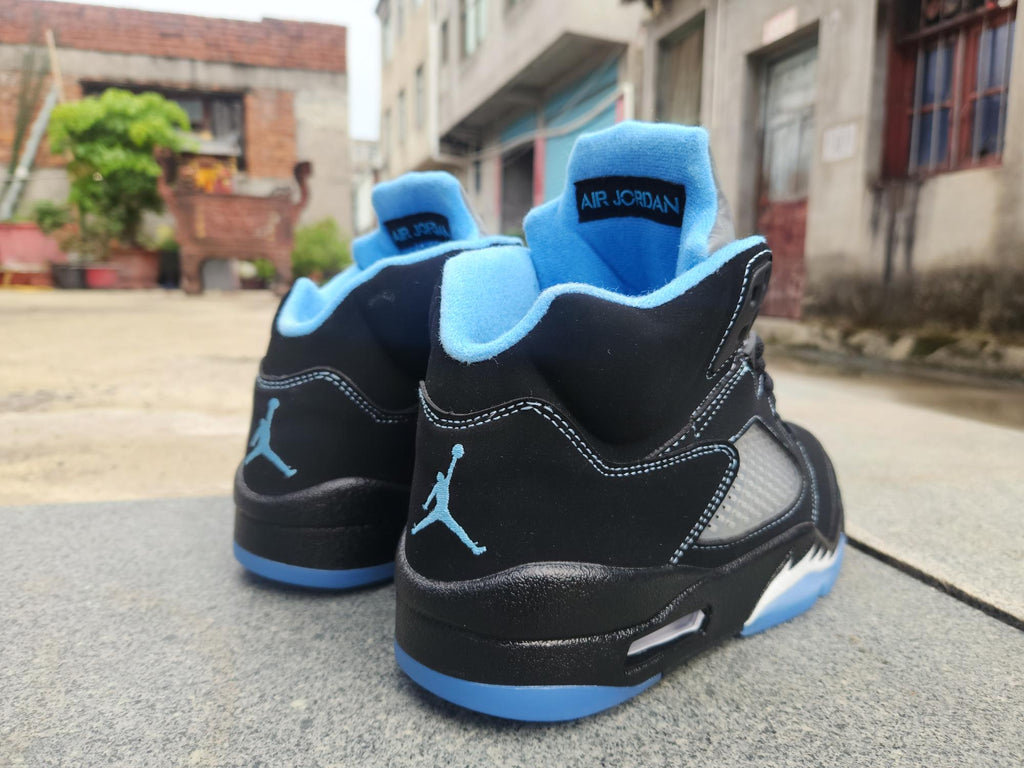 Air Jordan 5 Black & University Blue Sneakers | 36–47
