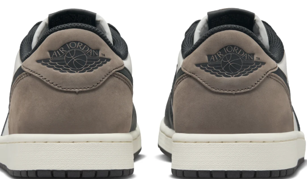 Air Jordan 1 Low OG 'Mocha' CZ0790-102 (395)