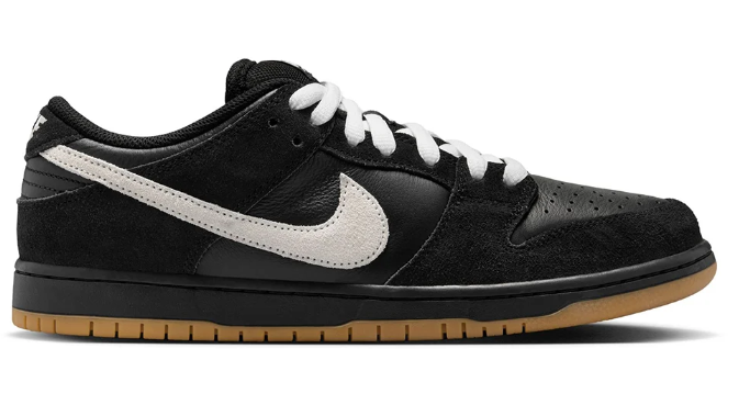 Nike SB Dunk Low Pro Black White Shoes  (120)