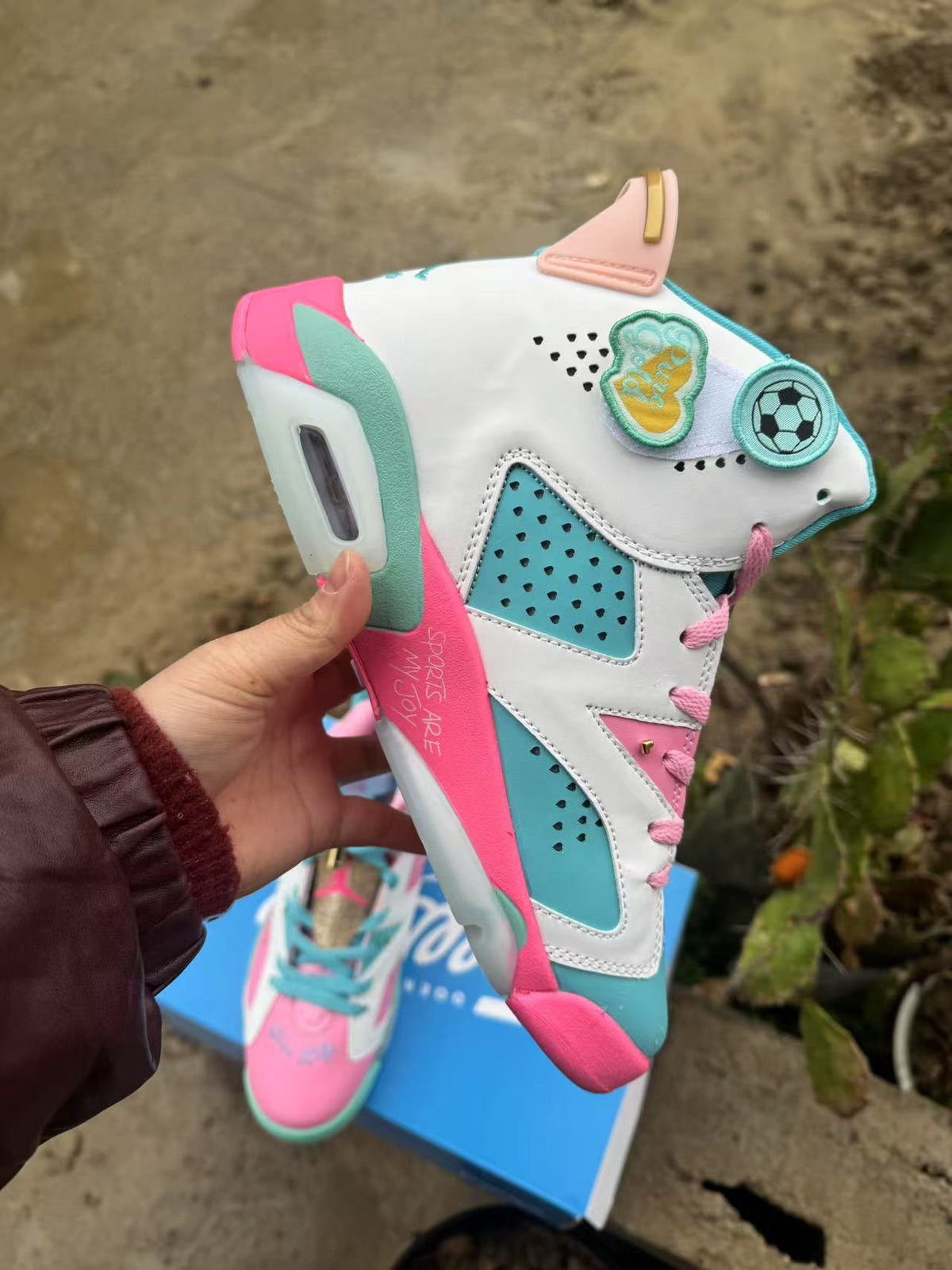 Air Jordan 6 Retro Blue & Pink Mismatched Sneakers | 36–47