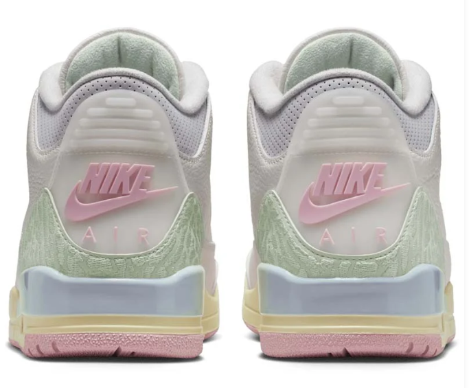 Air Jordan 3 Retro OG 'Spring Is In The Air' Sail/Jade Aura (118)